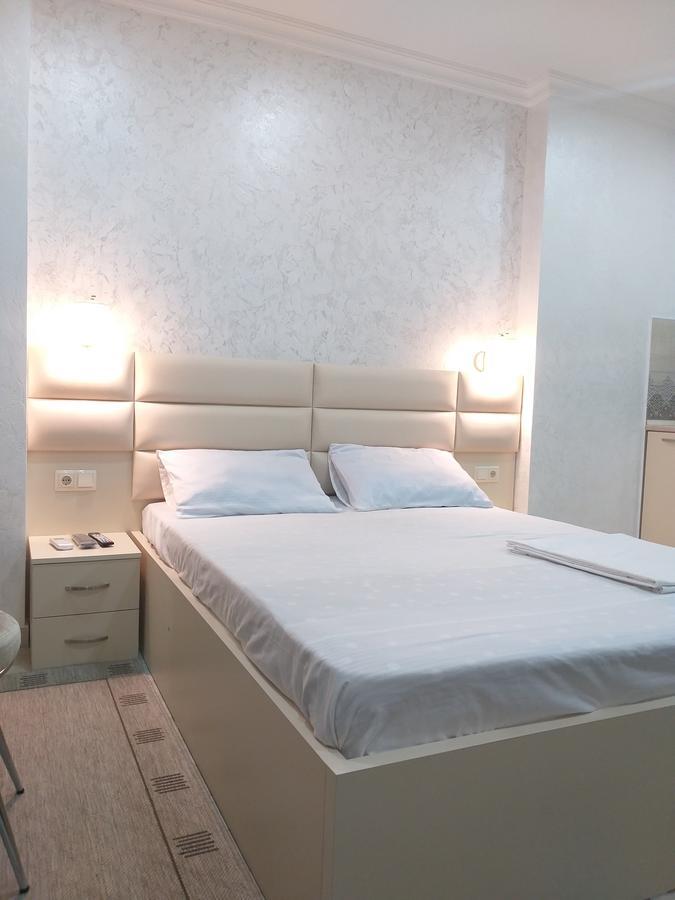 Apartment Orbi Dado Batoemi Buitenkant foto